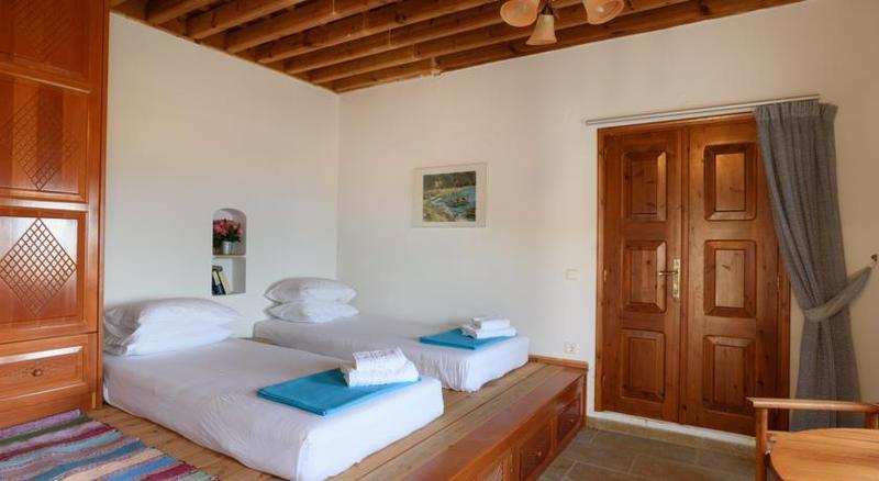 Hotel Meandros And 3*